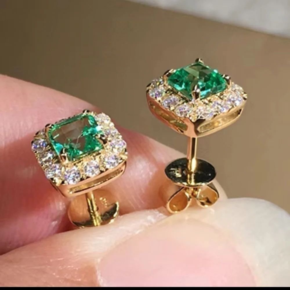 Vintage Emerald Cubic Zirconia Earrings - Picture 4 of 7